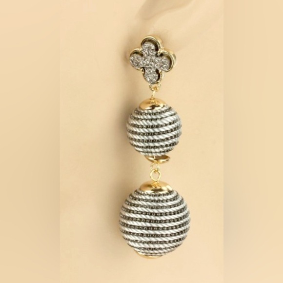 Thread Ball Druzy Clover Stripe Ball Gold Post Earrings - Picture 2 of 6